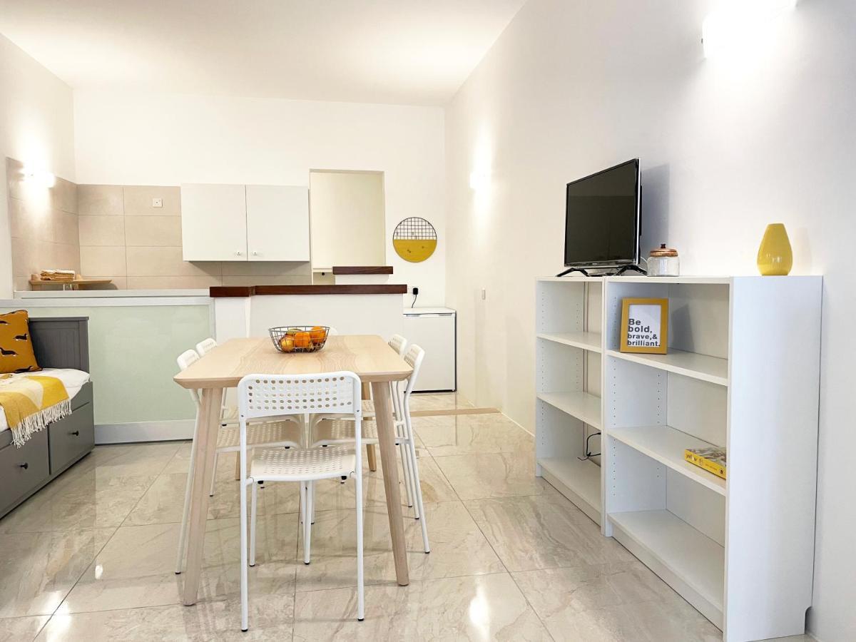 Entire Central Valletta Home Extérieur photo